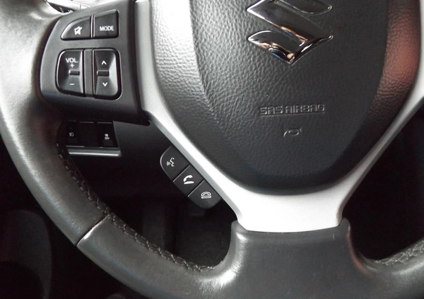 Suzuki Swift cena 23499 przebieg: 143979, rok produkcji 2012 z Czersk małe 631